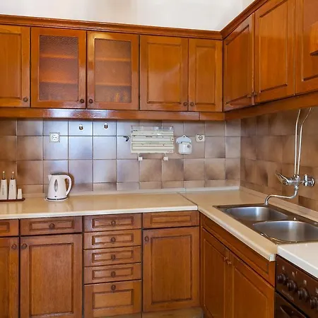 Apartment Nena *